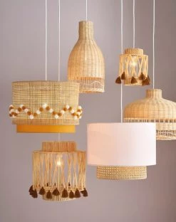 Maisons Du Monde Suspensions Enfant Abat-jour Pour Suspension En Rotin Et Tissu Jaune Décoré De Pompons écrus Et Jaunes D35 -Luminaires enfant Soldes abat jour pour suspension en rotin et tissu jaune decore de pompons ecrus et jaunes d35 1000 7 34 225903 2