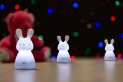 Olala Luminaires Enfant Lot De 3 Veilleuses Nomades Lapin Léo, Léni & Lila 11 Olala Luminaires Enfant Lot De 3 Veilleuses Nomades Lapin Léo, Léni & Lila -Luminaires enfant Soldes lot de 3 veilleuses nomades lapin leo leni lila 5