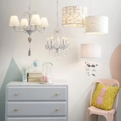 Maisons Du Monde Suspensions Enfant Lustre En Métal Blanc Effet Vieilli Et Pompon Cœur 8 Maisons Du Monde Suspensions Enfant Lustre En Métal Blanc Effet Vieilli Et Pompon Cœur -Luminaires enfant Soldes lustre en metal blanc effet vieilli et pompon coeur 1000 10 5 150885 4