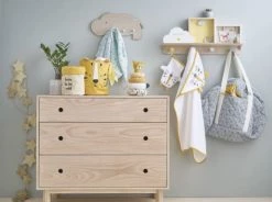 Maisons Du Monde Portemanteaux Et Patères Enfant Patère 4 Crochets Multicolores Avec Nuage -Luminaires enfant Soldes patere 4 crochets multicolores avec nuage 1000 6 27 206913 6