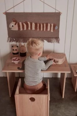 OYOY Living Design Objets Déco Enfant Tirelire Marron Hêtre Ø9,5xH15cm 7 OYOY Living Design Objets Déco Enfant Tirelire Marron Hêtre Ø9,5xH15cm -Luminaires enfant Soldes tirelire marron hetre oe9 5xh15cm 3